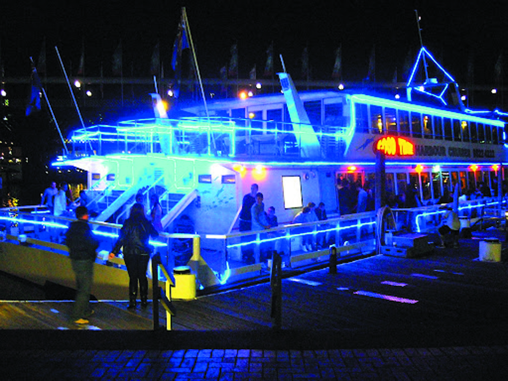 Boat party lighting system