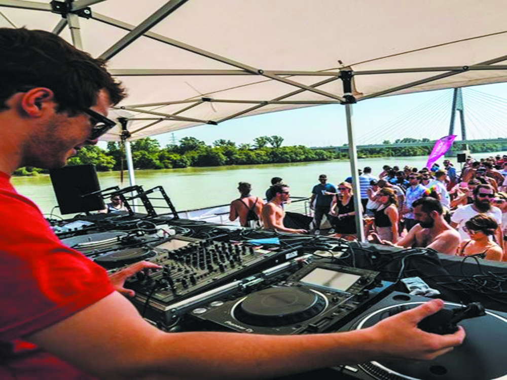 Awesome DJ on your boat party